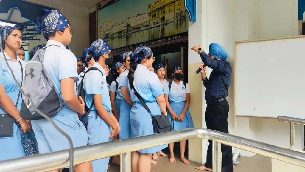 2025 oct 17th students from chinese school 3