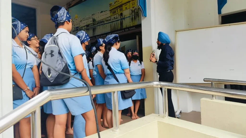 2025 oct 17th students from chinese school 5