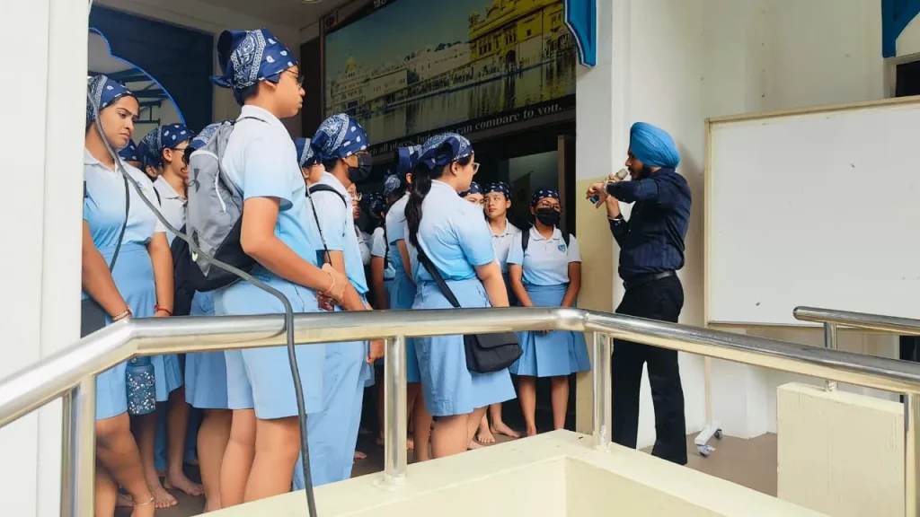 2025 oct 17th students from chinese school 6